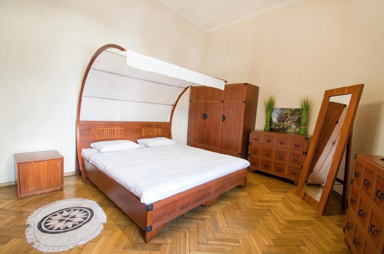 Vidfort Вороного Lemberg Exterior foto